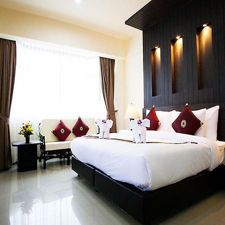 Suncity Hotel Pattaya Exterior foto